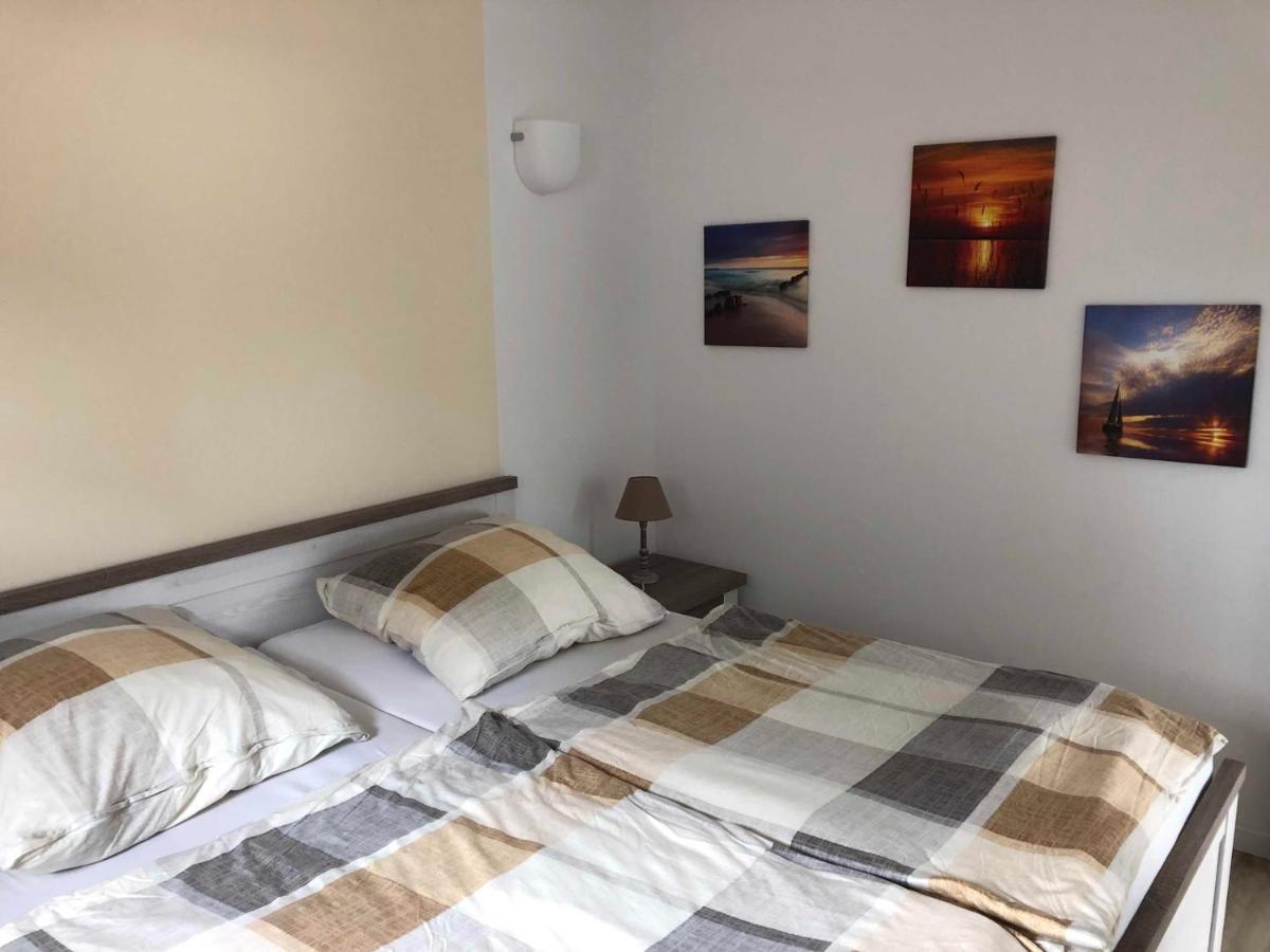 Ferienwohnung Voelker Häven Екстериор снимка