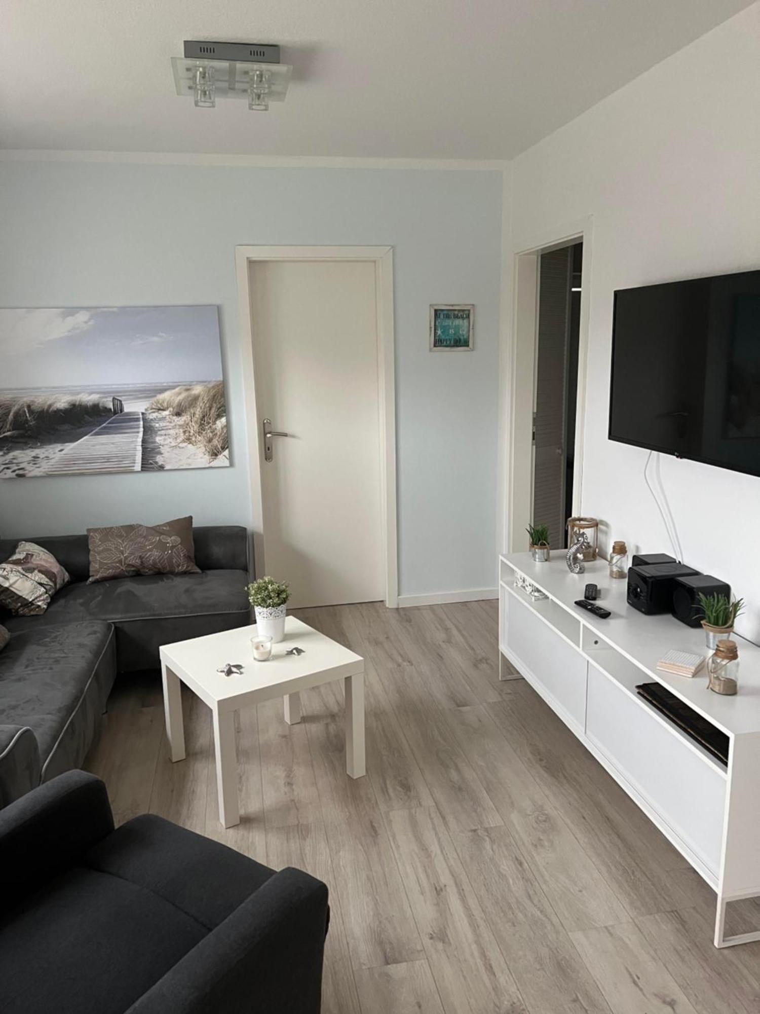 Ferienwohnung Voelker Häven Екстериор снимка